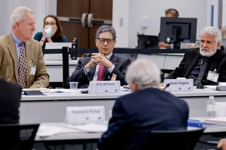 Robert F. Kennedy Jr.’s Immunization Advisers Eliminate Prescription Need for Coronavirus Shot, Stressing Individual Decision